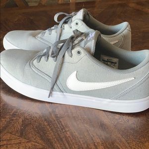 Nike SB